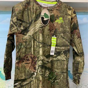 Mossy Oak Real Tree Long Sleeve Youth Large shirts